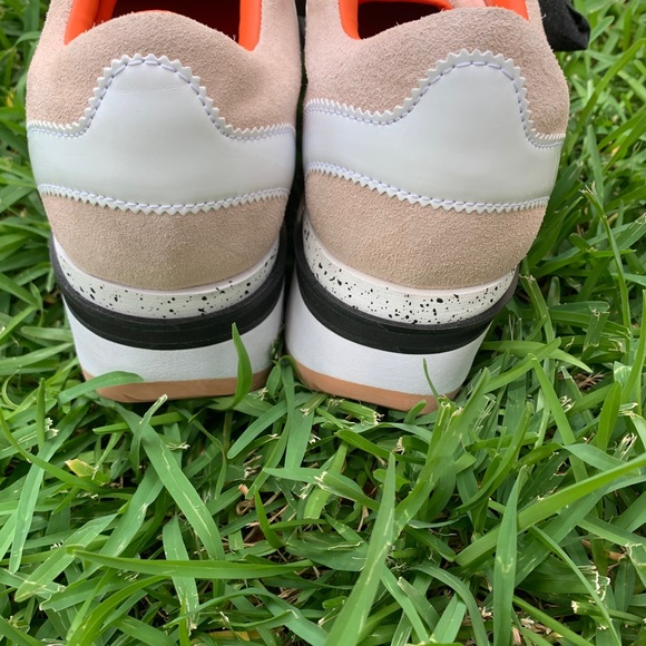 Zara 3 inch Contrasting colors flatform sneakers - Picture 6 of 8